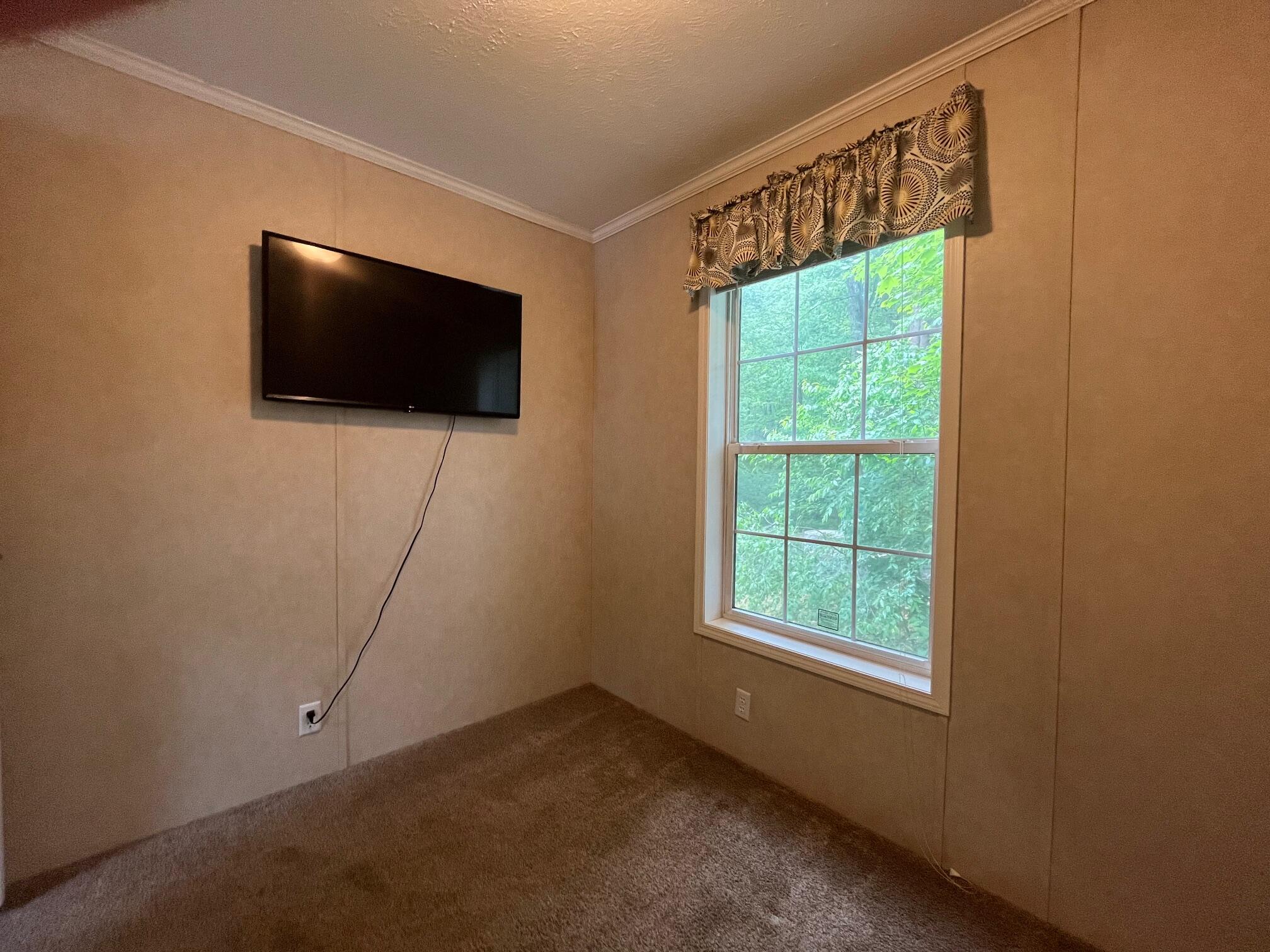35 Sterling Road Kittery, ME 03904 - Photo 15 of 22 3rd bd/office