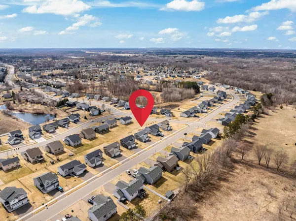 $425,000 | 423 Eagle Street Northwest, Isanti, MN 55040