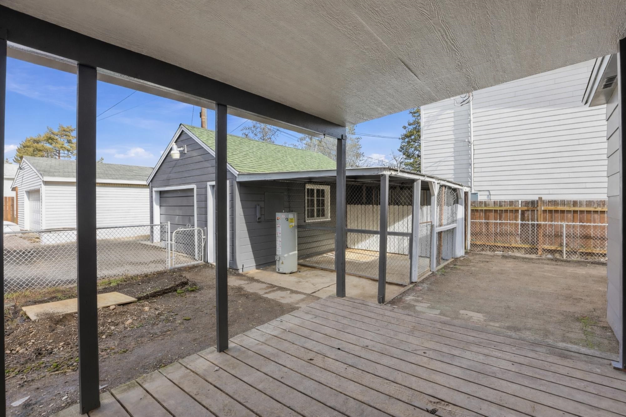 3928 West Longfellow Avenue Spokane, WA 99205 - Photo 15 of 25