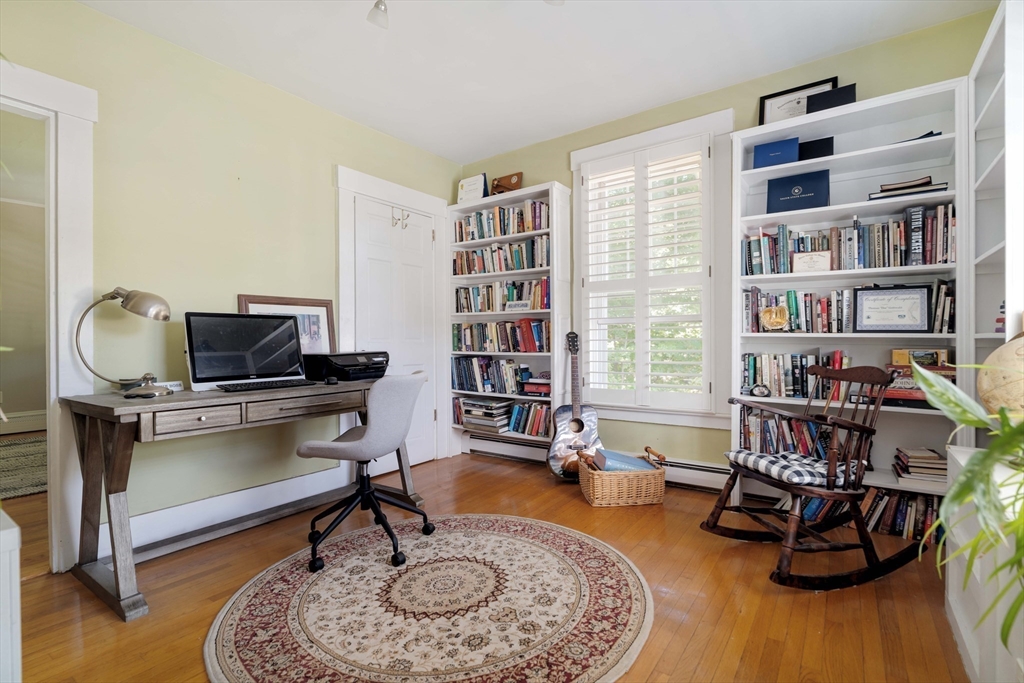 106 Elm Street Stoneham, MA 02180 - Photo 19 of 41