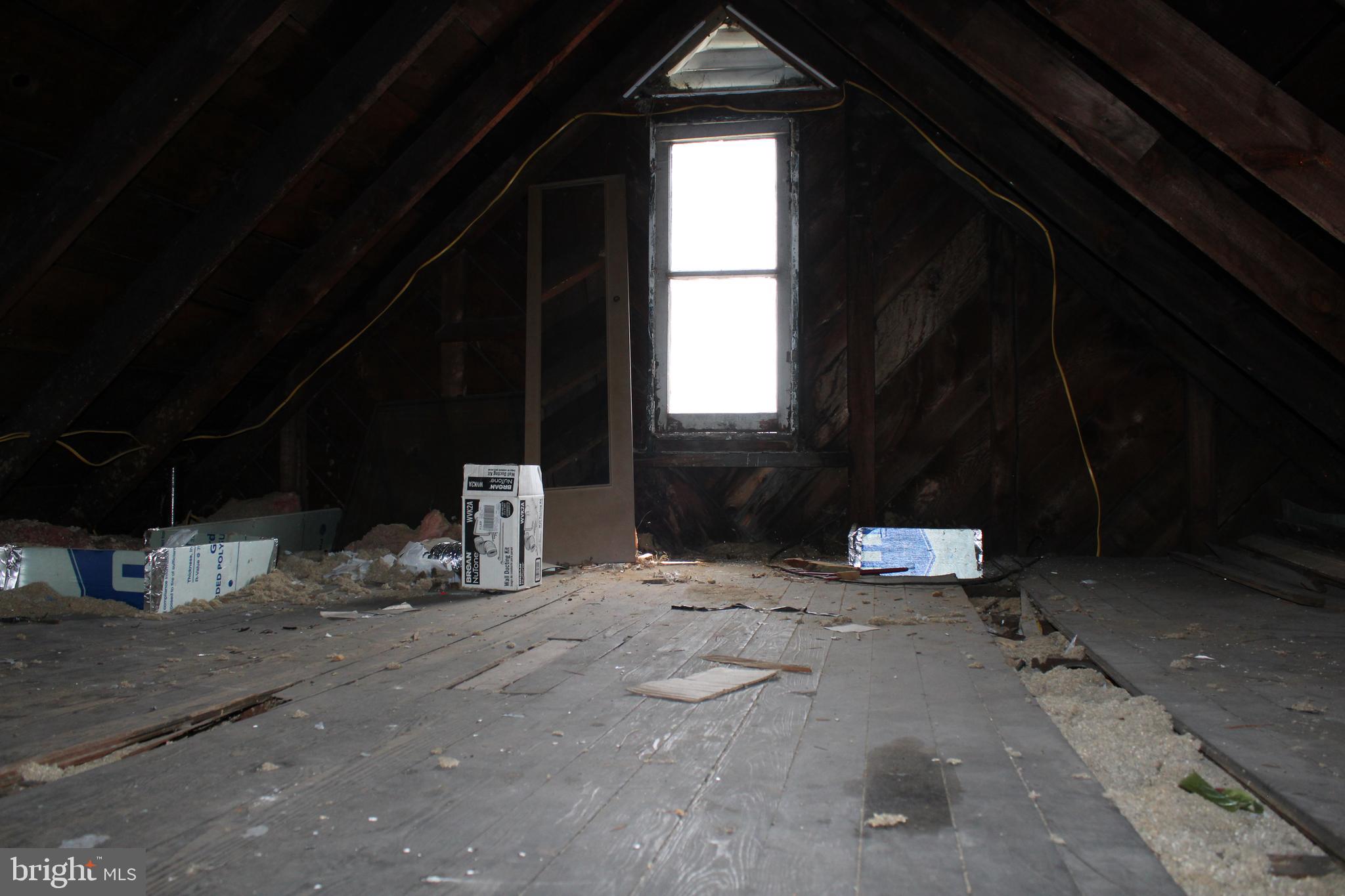 550 Winifred Road Cumberland, MD 21502 - Photo 71 of 81 Attic View 2