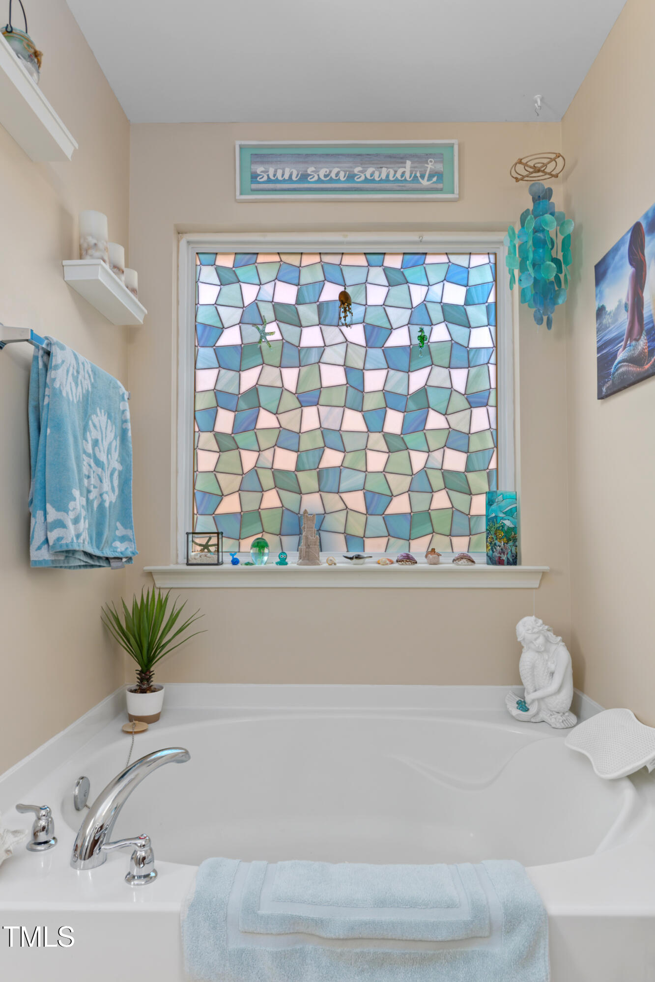 138 Daneborg Road Durham, NC 27703 - Photo 22 of 42 138 Daneborg Rd 14 DeLynda Cook
