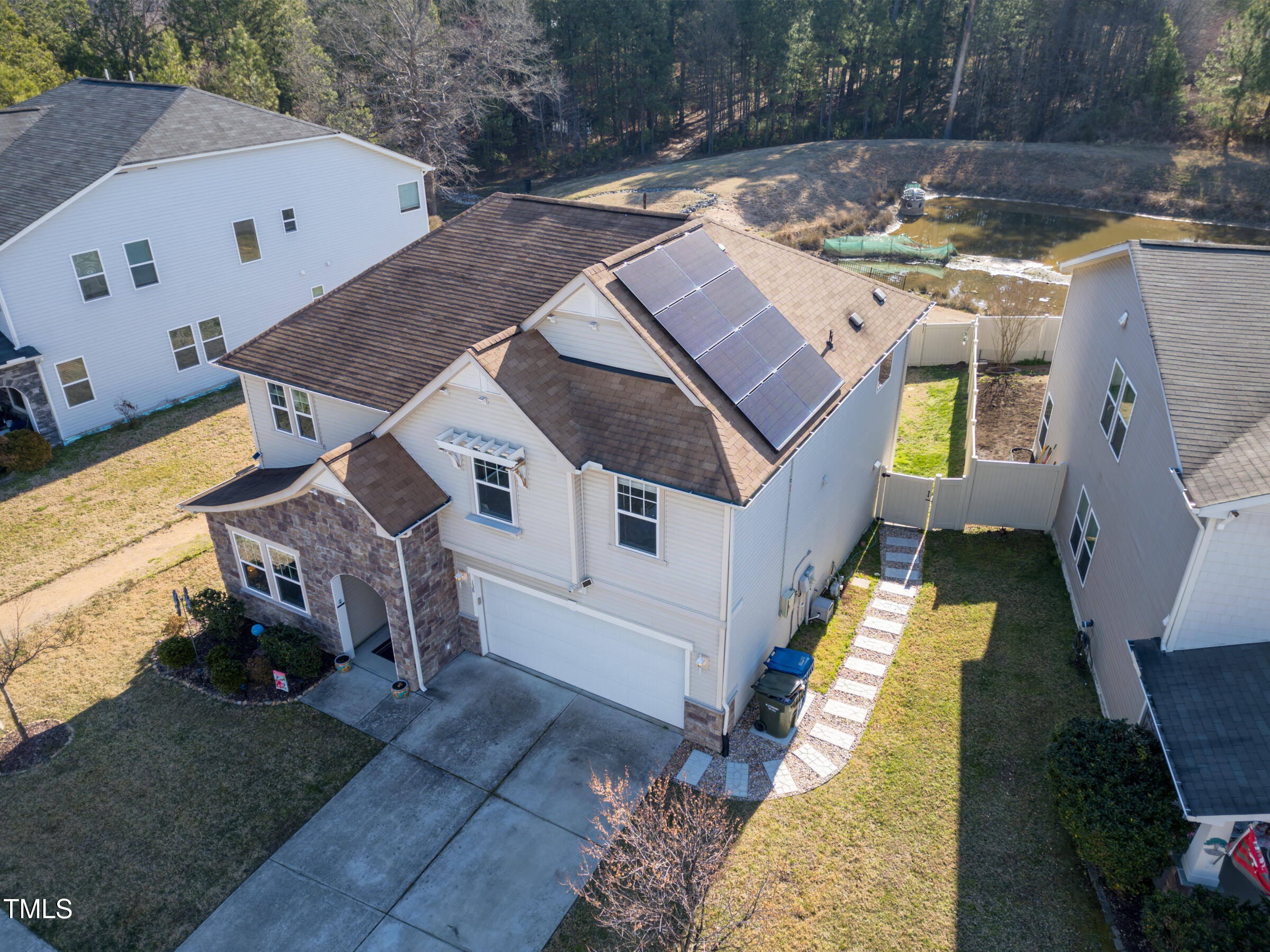 138 Daneborg Road Durham, NC 27703 - Photo 2 of 42 138 Daneborg Rd 04 DeLynda Cook