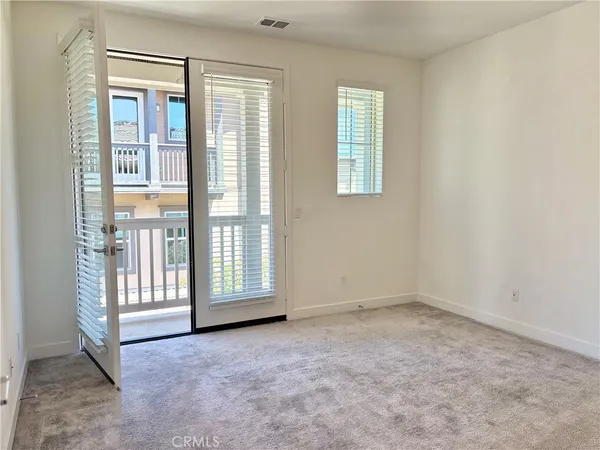 $3,300 | 2113 Crescent Moon, Upland, CA 91786