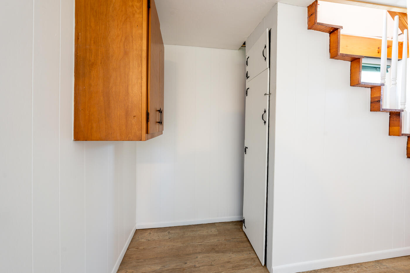 11 Windy Road, Unit H Buzzards Bay, MA 02532 - Photo 13 of 30 stairs3