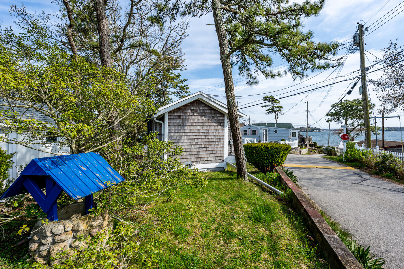 11 Windy Road, Unit H Buzzards Bay, MA 02532 - Photo 23 of 30 back4