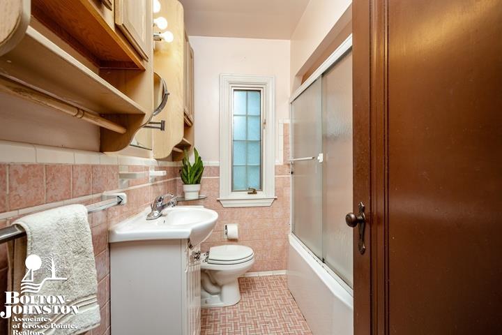 321 Moross Road Grosse Pointe Farms, MI 48236 - Photo 13 of 52