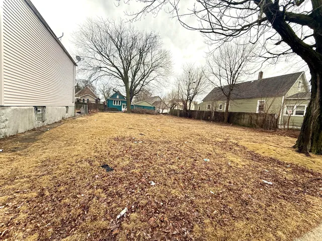 $15,500 | 5545 Claude Avenue, Hammond, IN 46320