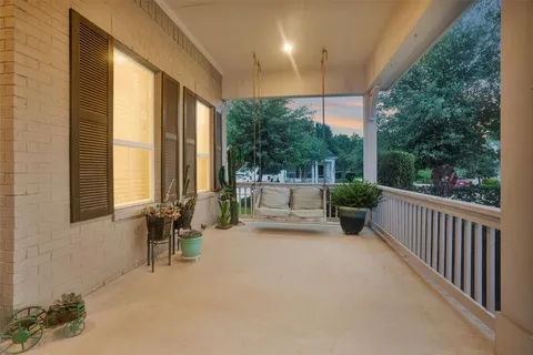 $599,000 | 114 Pilazzo Street, Montgomery, TX 77316