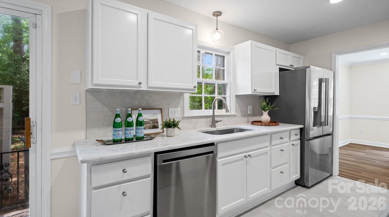 2703 Quailrush Road Charlotte, NC 28226 - Photo 4 of 40 Gallery Image 4