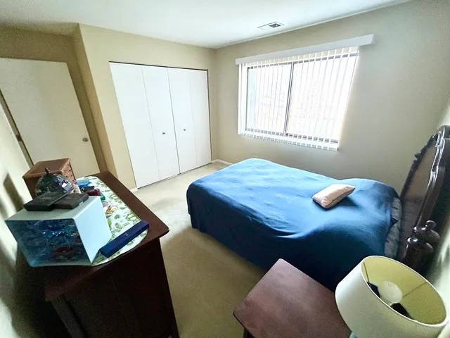 $179,000 | 709 West Central Road, Unit C5, Mount Prospect, IL 60056