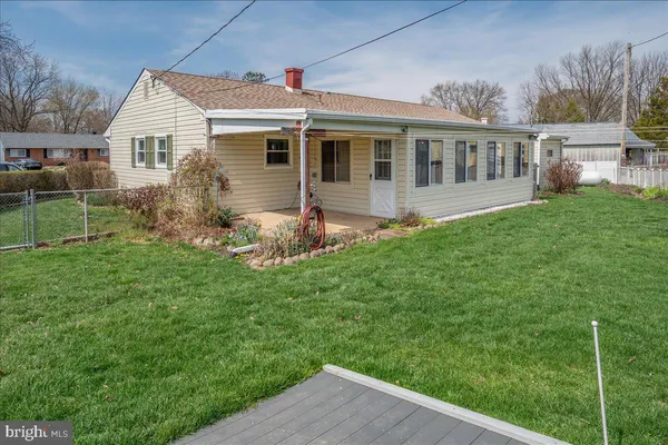 $325,000 | 1 Linda Circle, Newark, DE 19713