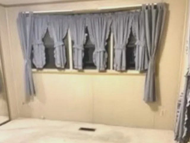 $38,000 | 6801 South La Grange Road, Unit D16, Hodgkins, IL 60525