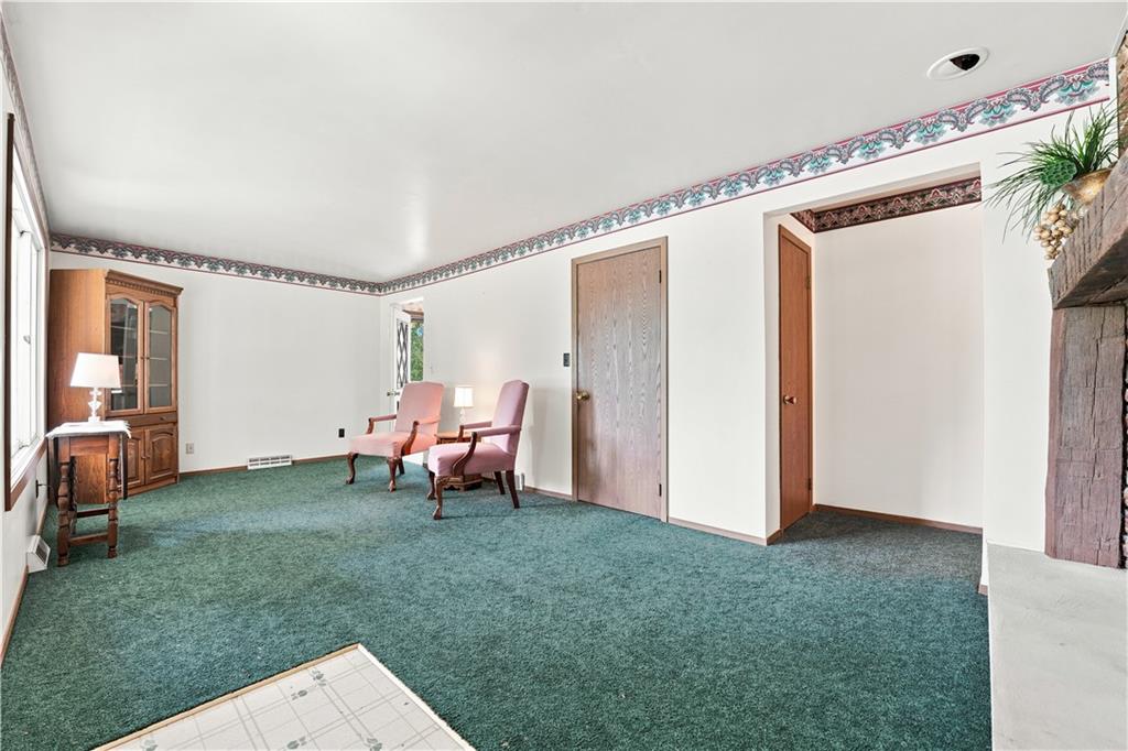 1906 Coffee Run Road Pulaski, PA 16143 - Photo 8 of 27