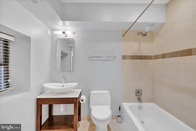 1620 Corcoran Street Northwest, Unit B Washington, DC 20009 - Photo 22 of 30