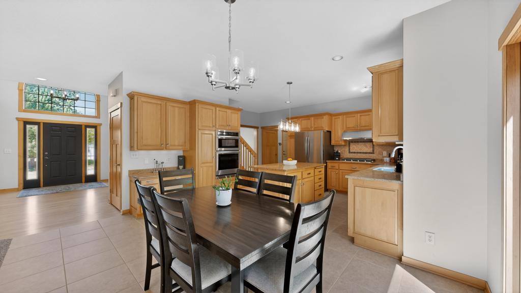 1526 Monterey Lane Southwest Rochester, MN 55902 - Photo 20 of 62