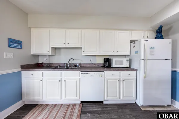 $1,199,999 | 112 Sandpebble Court, Nags Head, NC 27959