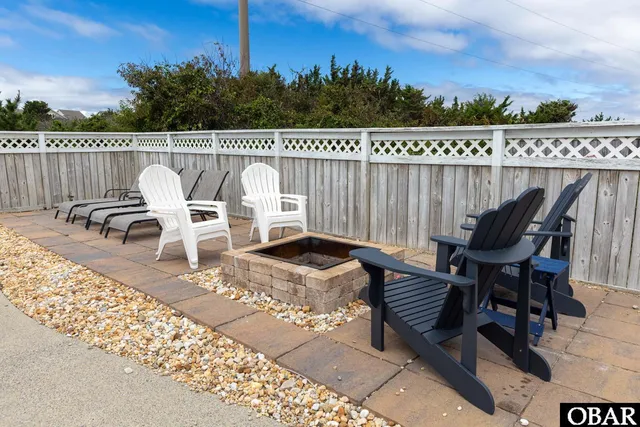 $1,199,999 | 112 Sandpebble Court, Nags Head, NC 27959