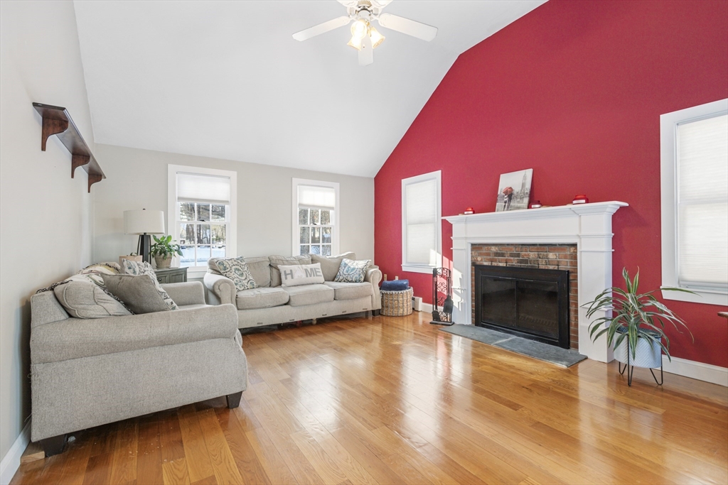 6 Spring Street Douglas, MA 01516 - Photo 18 of 35