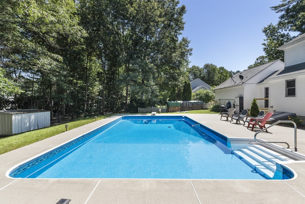 6 Spring Street Douglas, MA 01516 - Photo 8 of 35