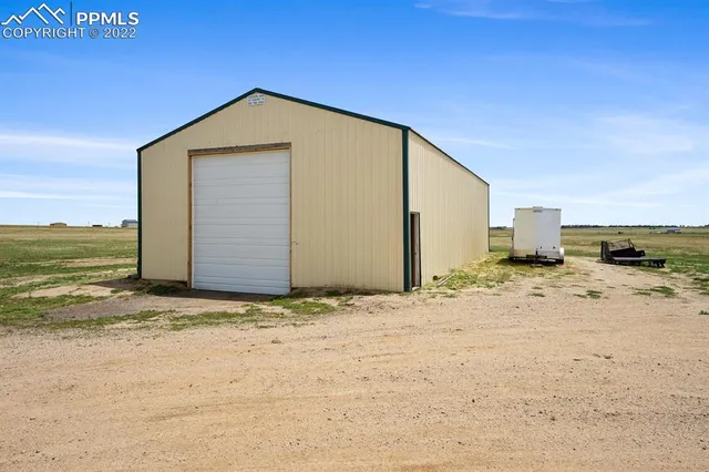 a group of chairs sitting in patio