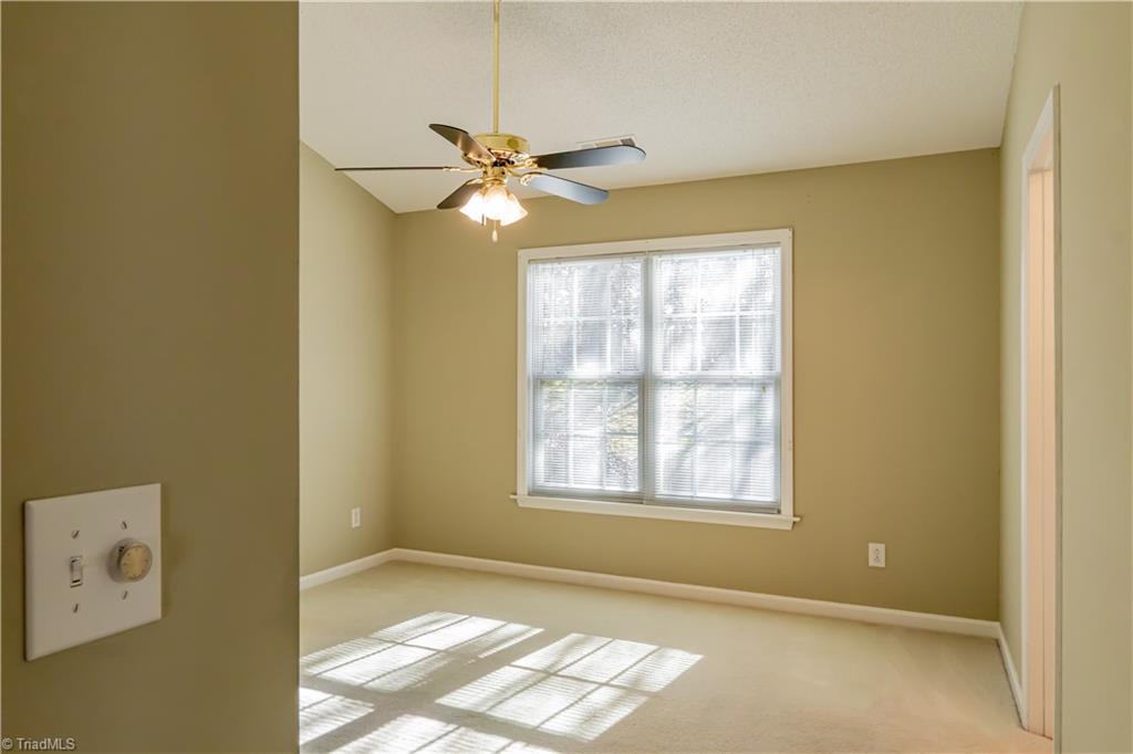 5071 Windsbury Ridge Road Clemmons, NC 27012 - Photo 19 of 28 Primary Bedroom