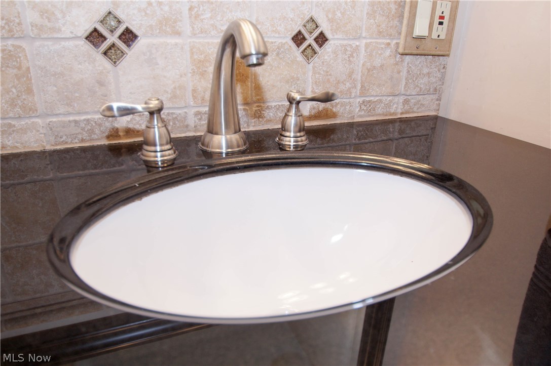 4044 Poe Road Medina, OH 44256 - Photo 27 of 33 Gallery Image 27