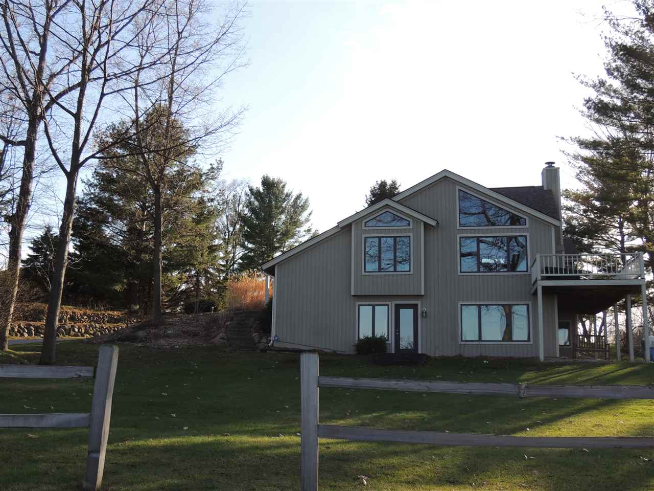 8029 East Shore Road Traverse City, MI 49686 - Photo 60 of 60 1830615-59.JPG