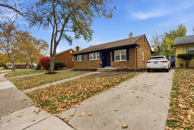 $249,900 | 22130 Marlow Street, Oak Park, MI 48237