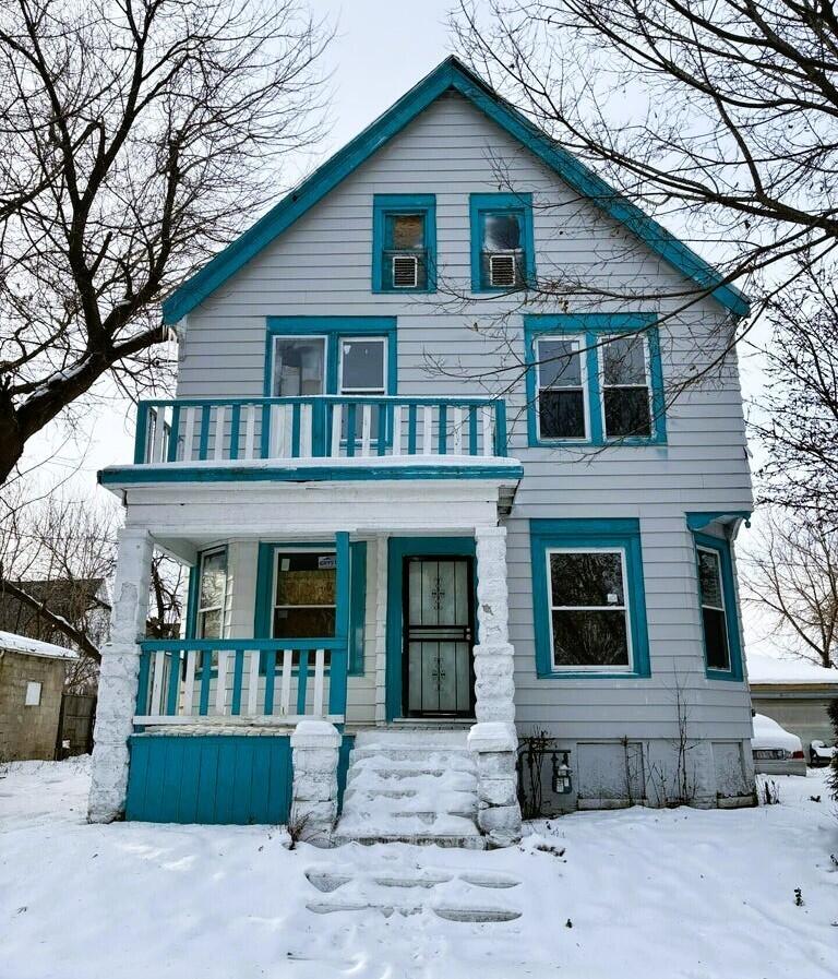 2817 North 12th Street Milwaukee, WI 53206 - Photo 11 of 13 exterior