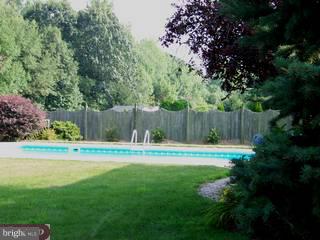 79 Peter Rafferty Drive Hamilton Square, NJ 08690 - Photo 2 of 6