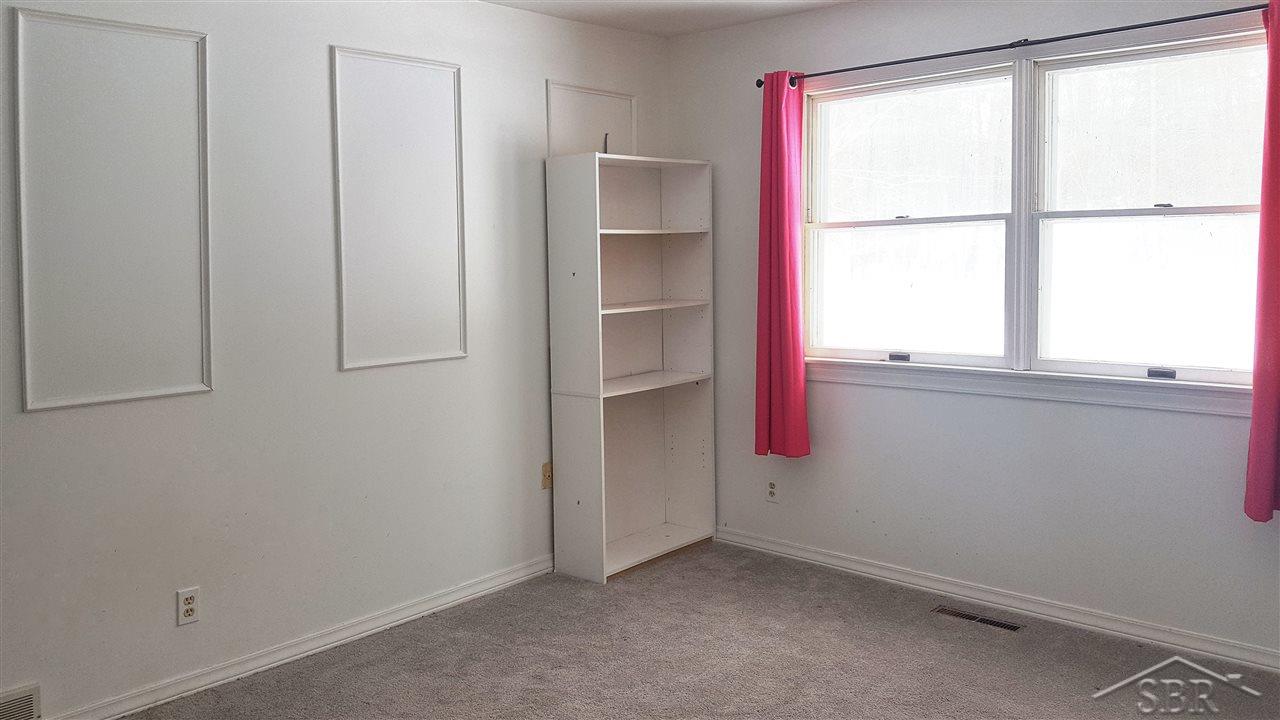 12534 Bell Road Burt, MI 48417 - Photo 20 of 25 50033789-19.JPG