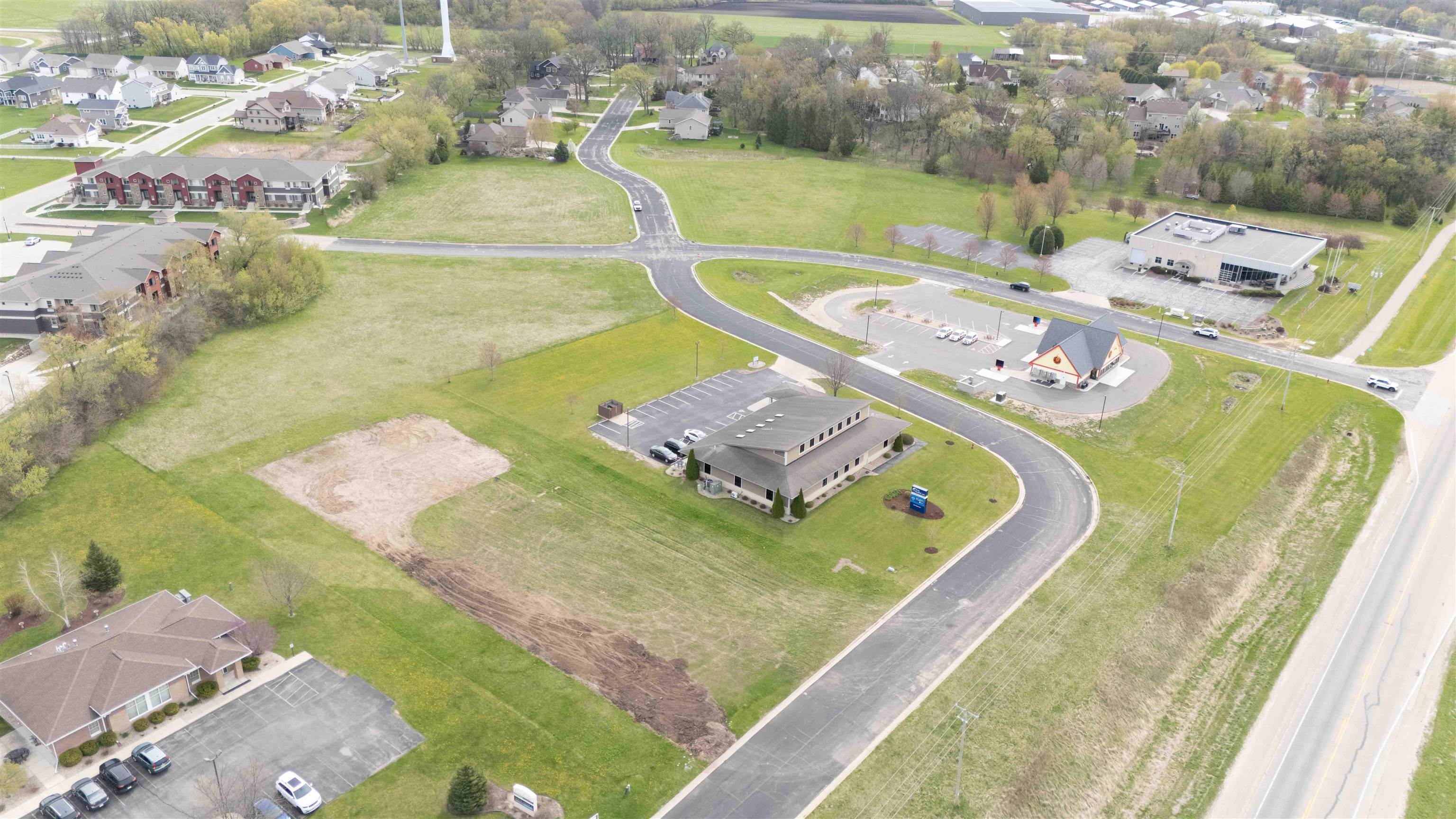 708 Katie Cambridge, WI 53523 - Photo 4 of 18