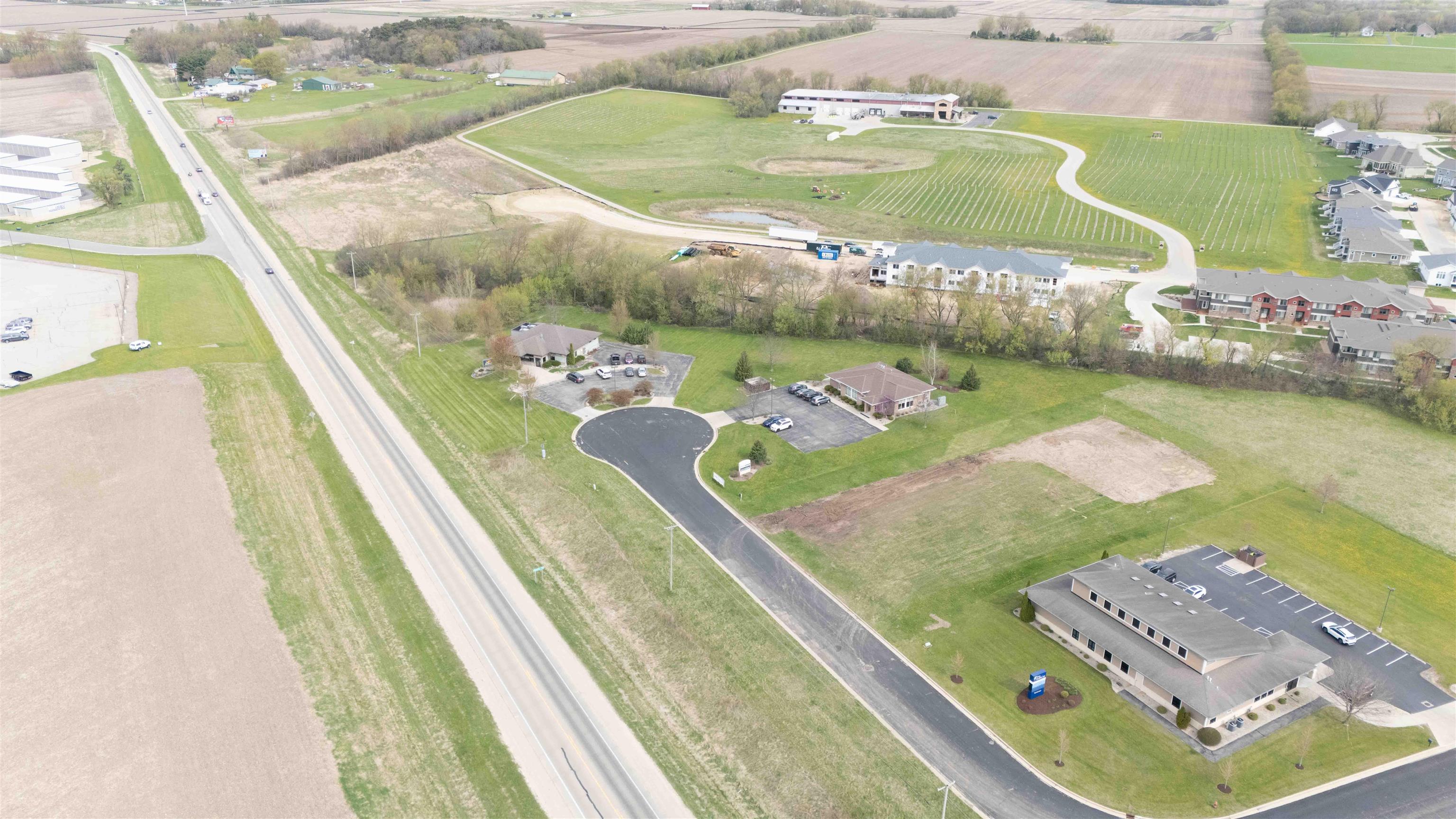 708 Katie Cambridge, WI 53523 - Photo 6 of 18