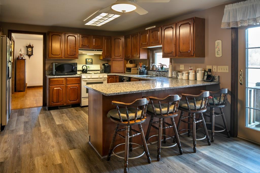 305 New Boston Road Fairhaven, MA 02719 - Photo 7 of 20 Gallery Image 7