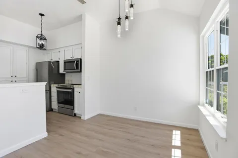 $589,000 | 1920 Vista Cay, San Mateo, CA 94404