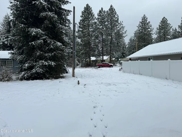 $65,000 | 32530 8th Avenue, Spirit Lake, ID 83869