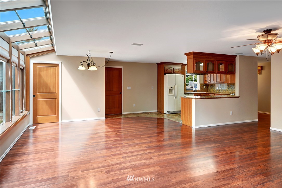 16616 123rd Avenue Southeast Renton, WA 98058 - Photo 3 of 25