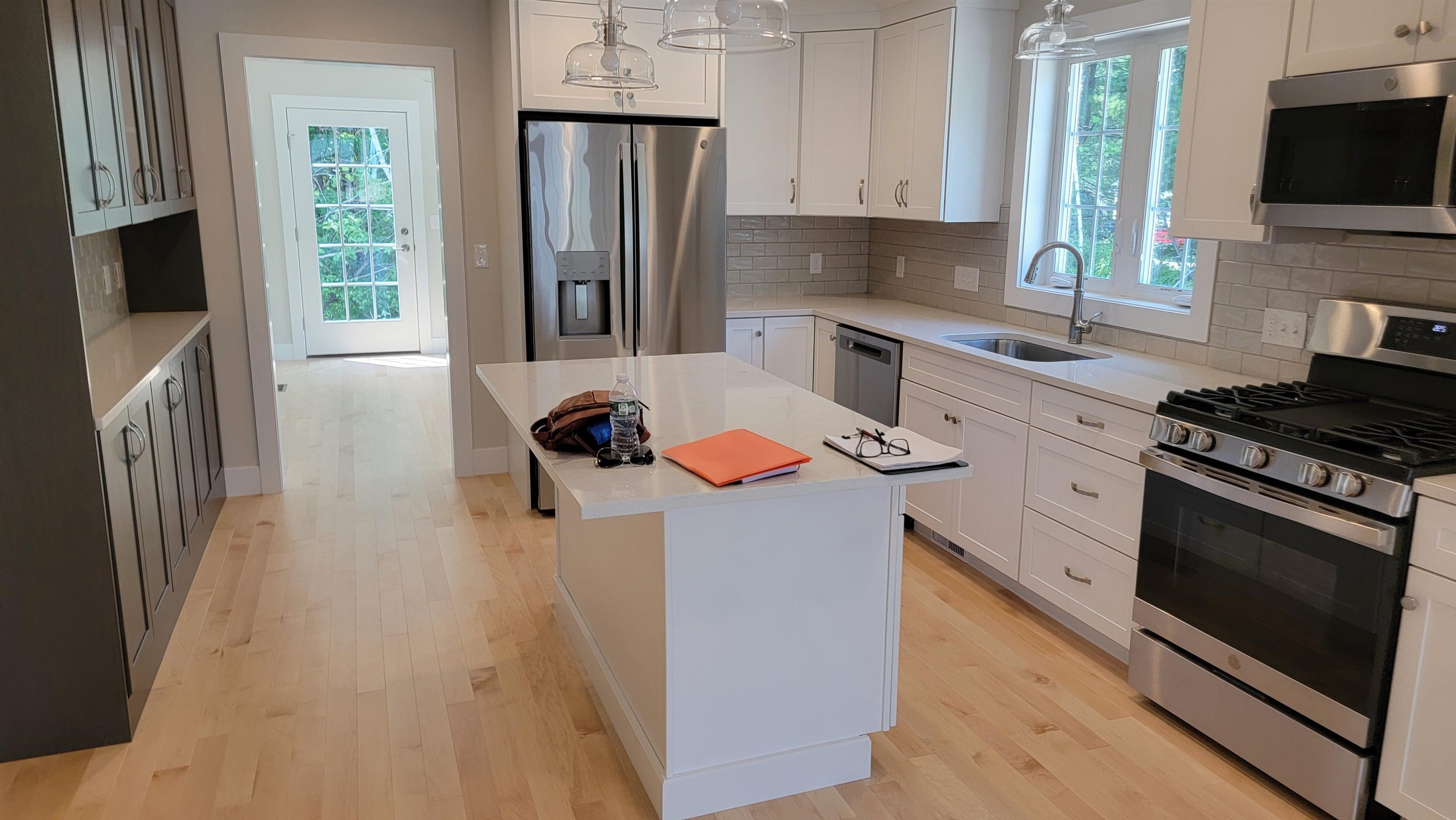 82 Mulberry Lane, Unit 1 Epping, NH 03042 - Photo 2 of 14