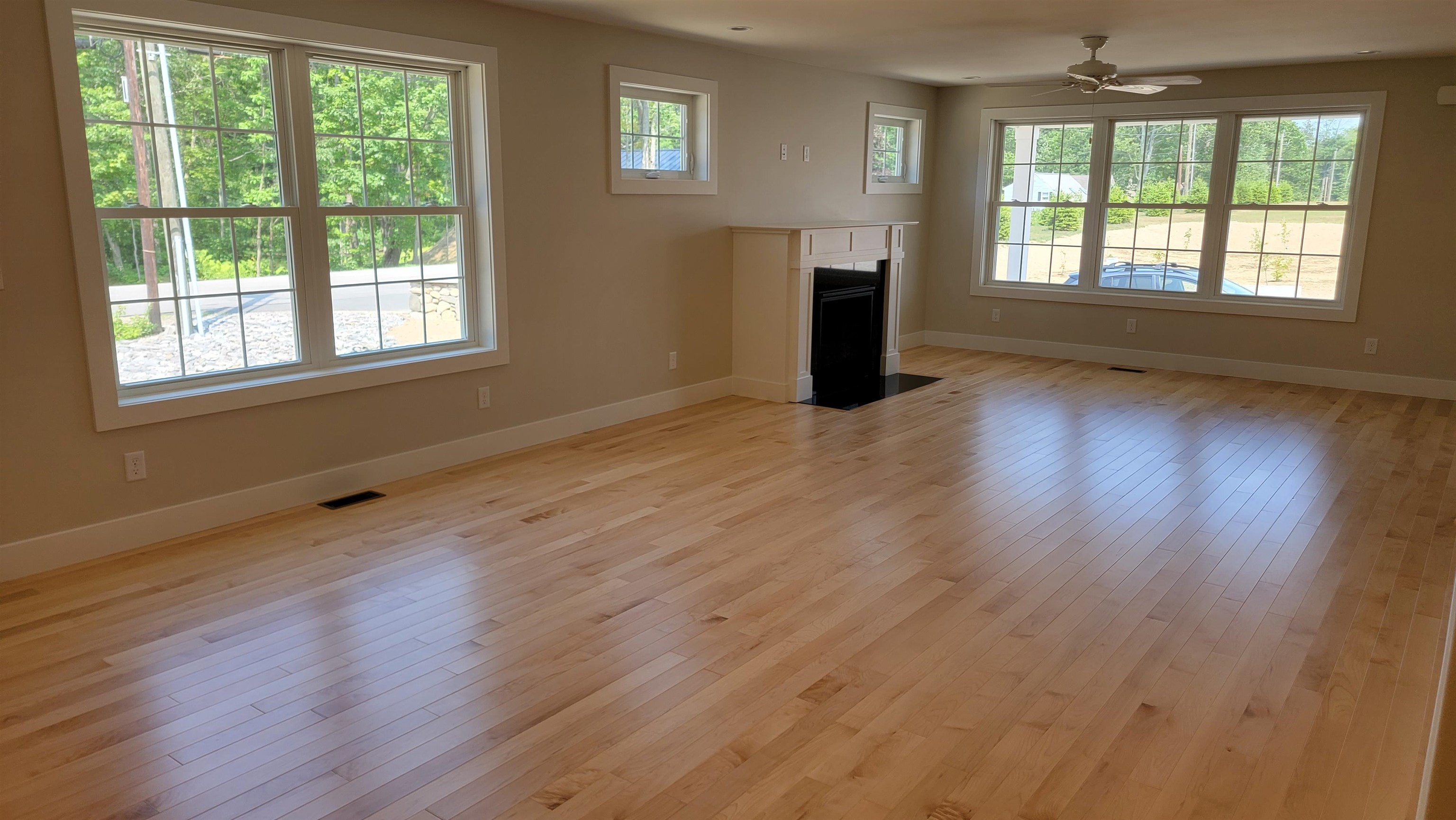 82 Mulberry Lane, Unit 1 Epping, NH 03042 - Photo 10 of 14