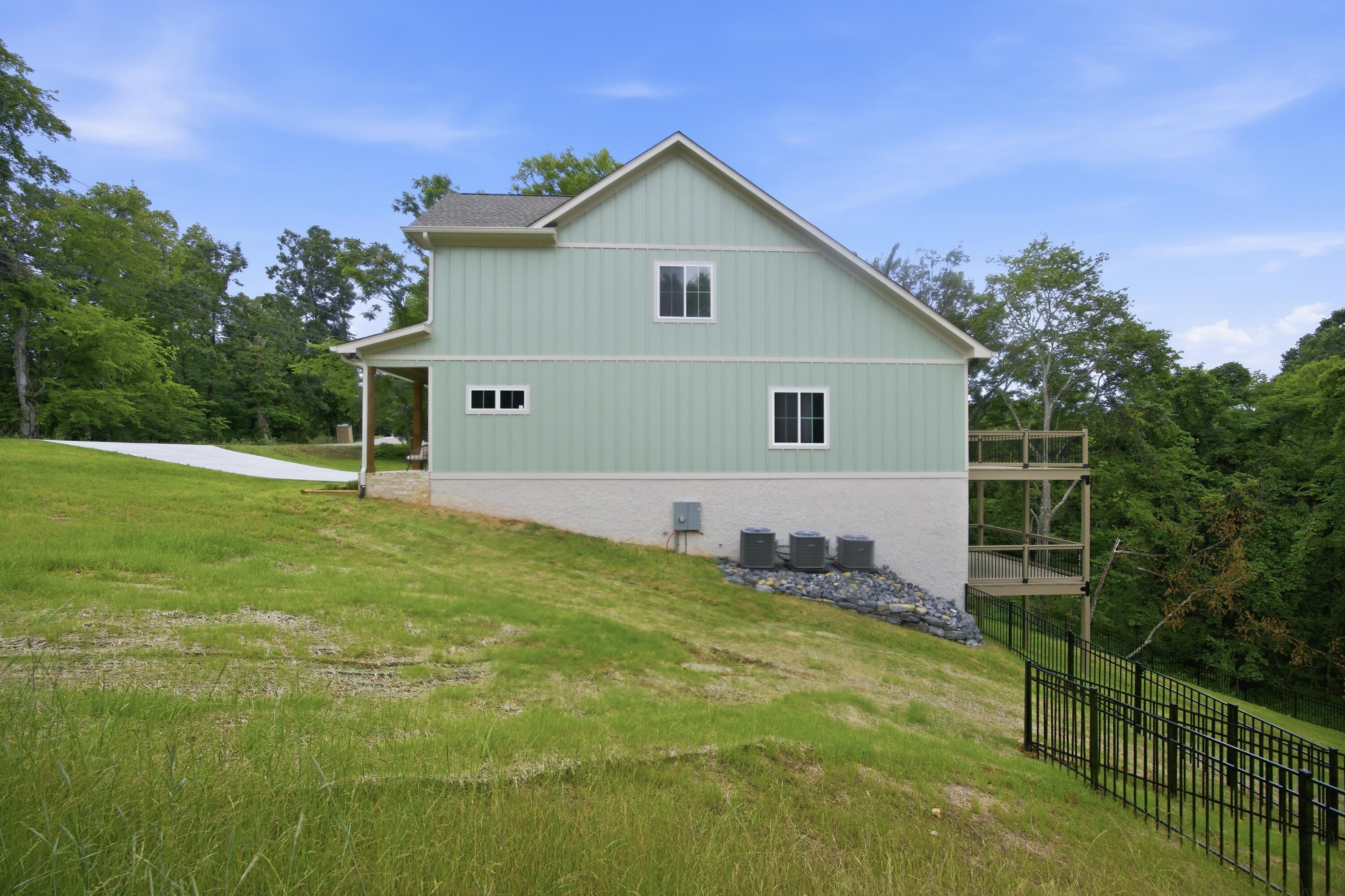 6516 Fairview Road Hixson, TN 37343 - Photo 52 of 60 1046