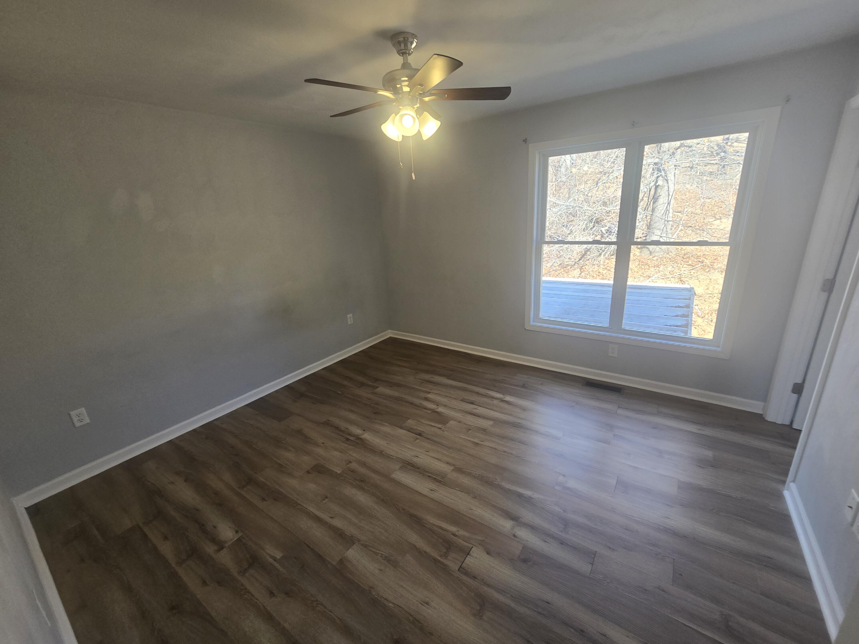 3325 Ridgerun Drive Northeast Roanoke, VA 24012 - Photo 7 of 9 20260123_133136