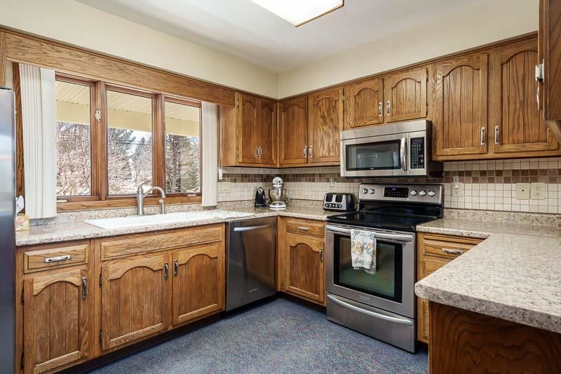 1901 East Colley Road Beloit, WI 53511 - Photo 21 of 55