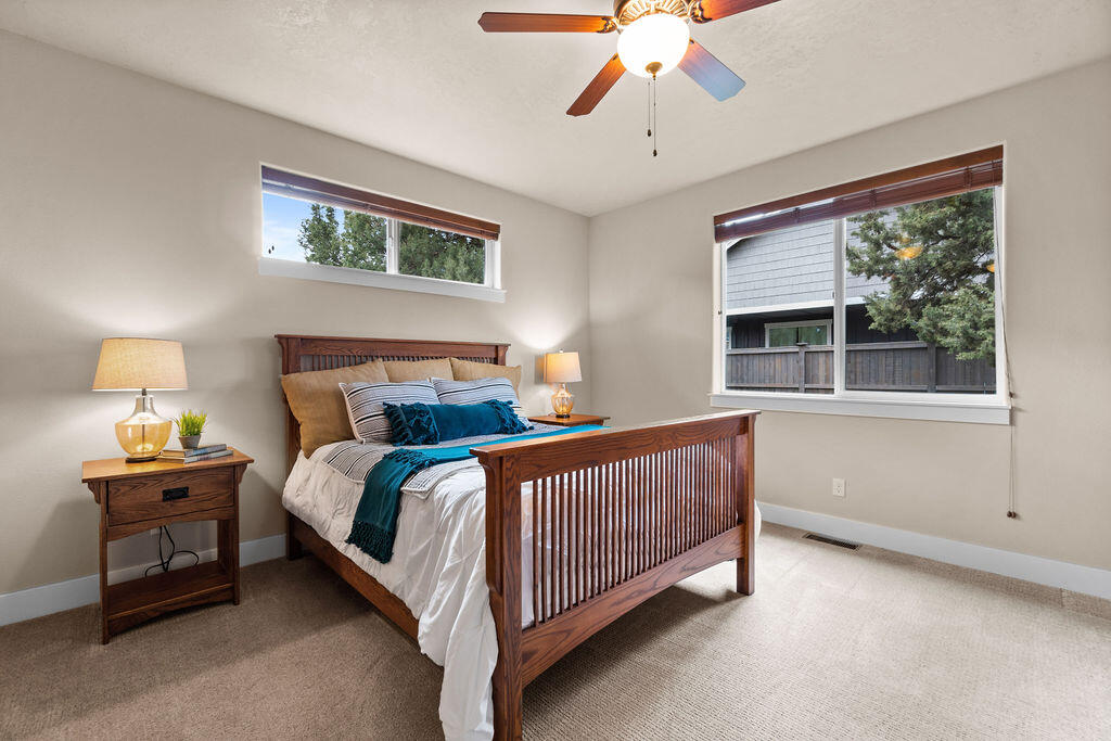 20880 Rorick Drive Bend, OR 97701 - Photo 17 of 51 DSC04915