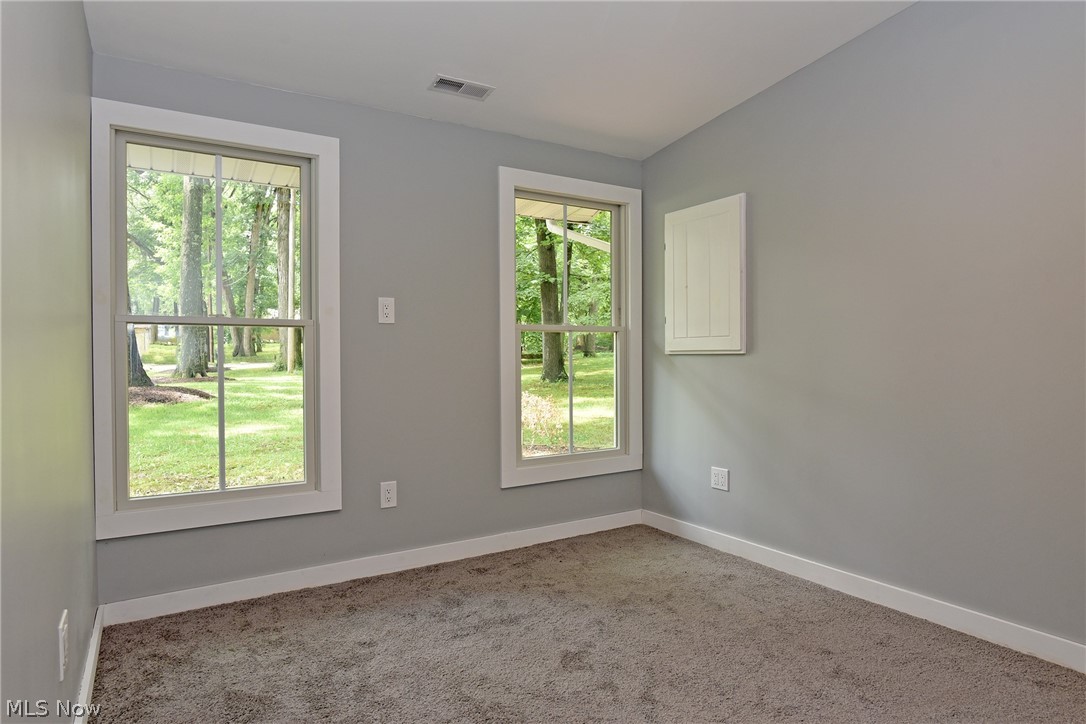 5775 Weaver Road New Franklin, OH 44319 - Photo 17 of 29