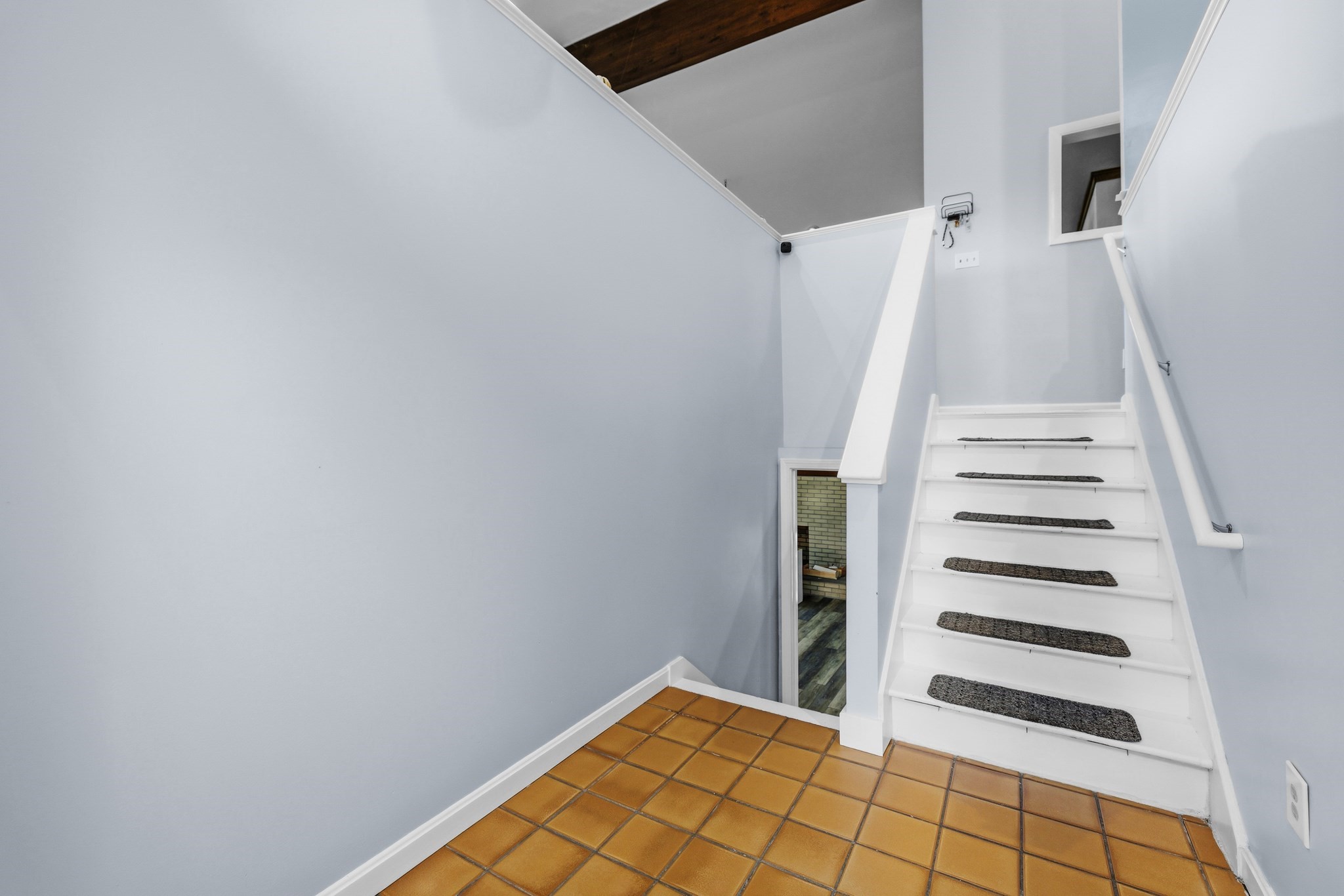 612 Drift Road Westport, MA 02790 - Photo 17 of 28 Gallery Image 17
