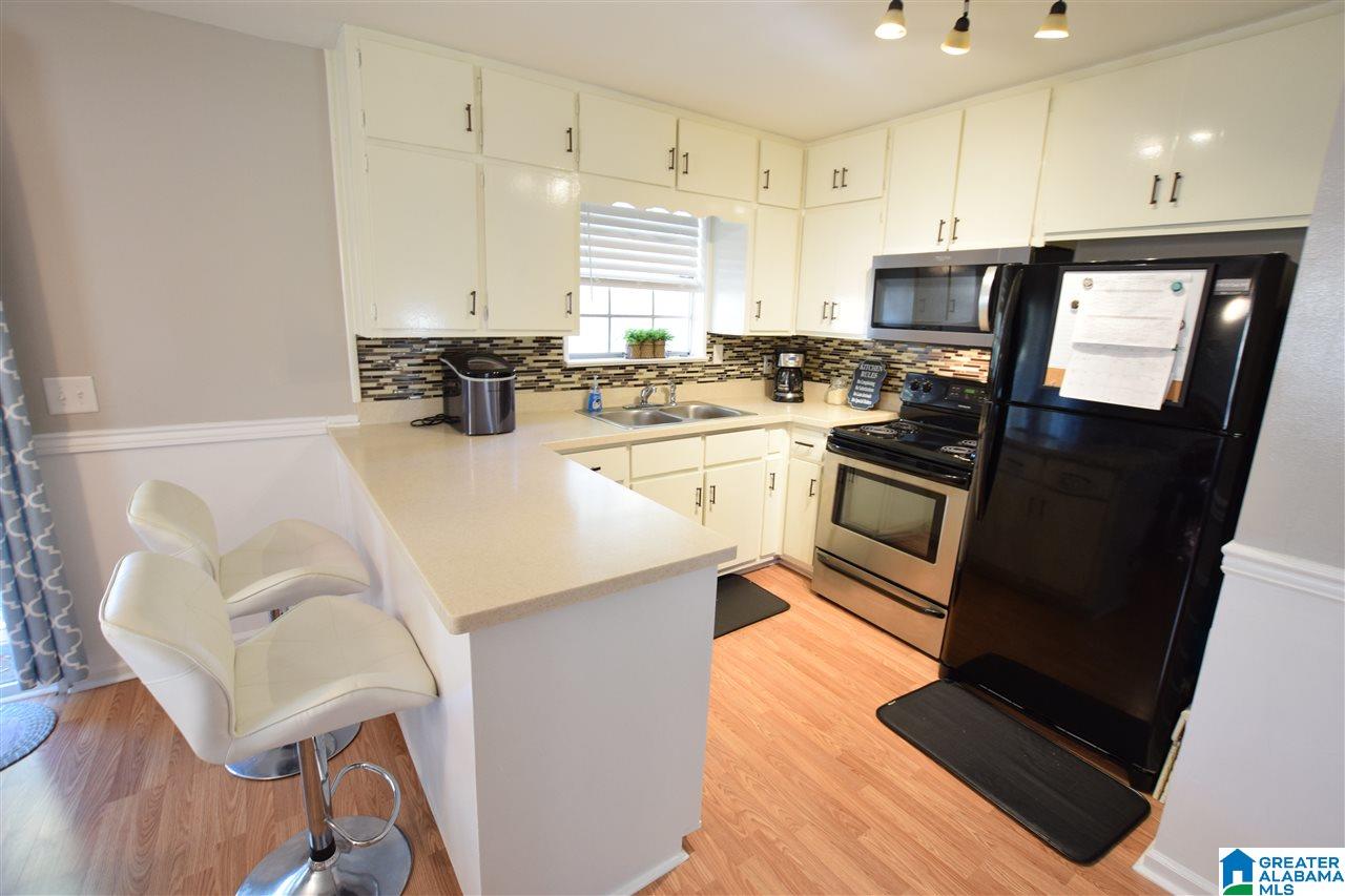 801 Hillcrest Road Adamsville, AL 35005 - Photo 2 of 25