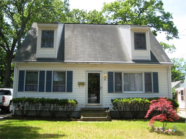 86 Judson Street Springfield, MA 01104 - Photo 1 of 8