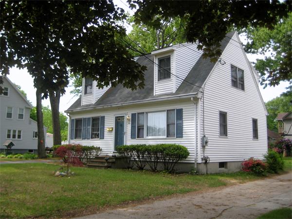 86 Judson Street Springfield, MA 01104 - Photo 4 of 8