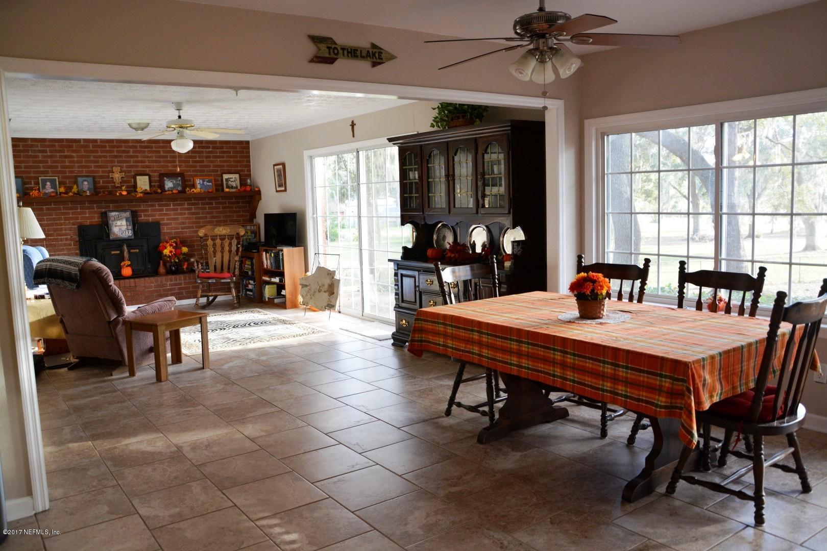 6954 Gatorbone Road Keystone Heights, FL 32656 - Photo 16 of 33 16) Dining Area
